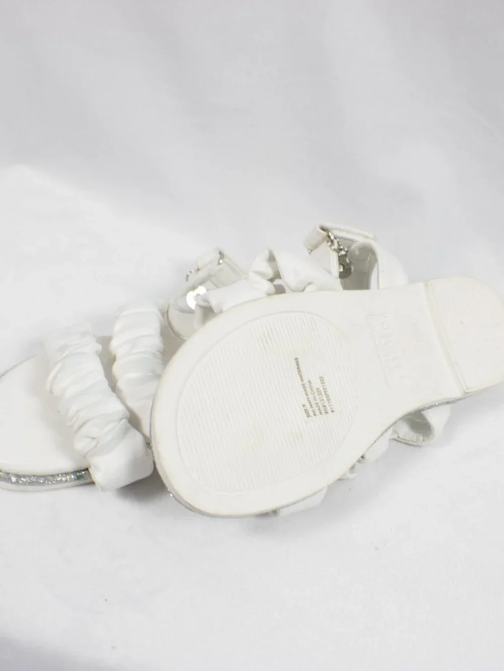 Vince Camuto Toddler Girls White Ruched Double Strap Glitter Sandals 9